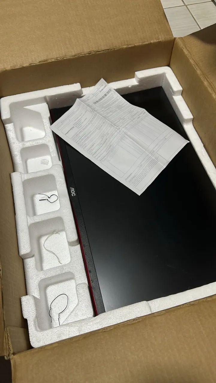 Monitor AOC 24Pol 144hz - Foto 5