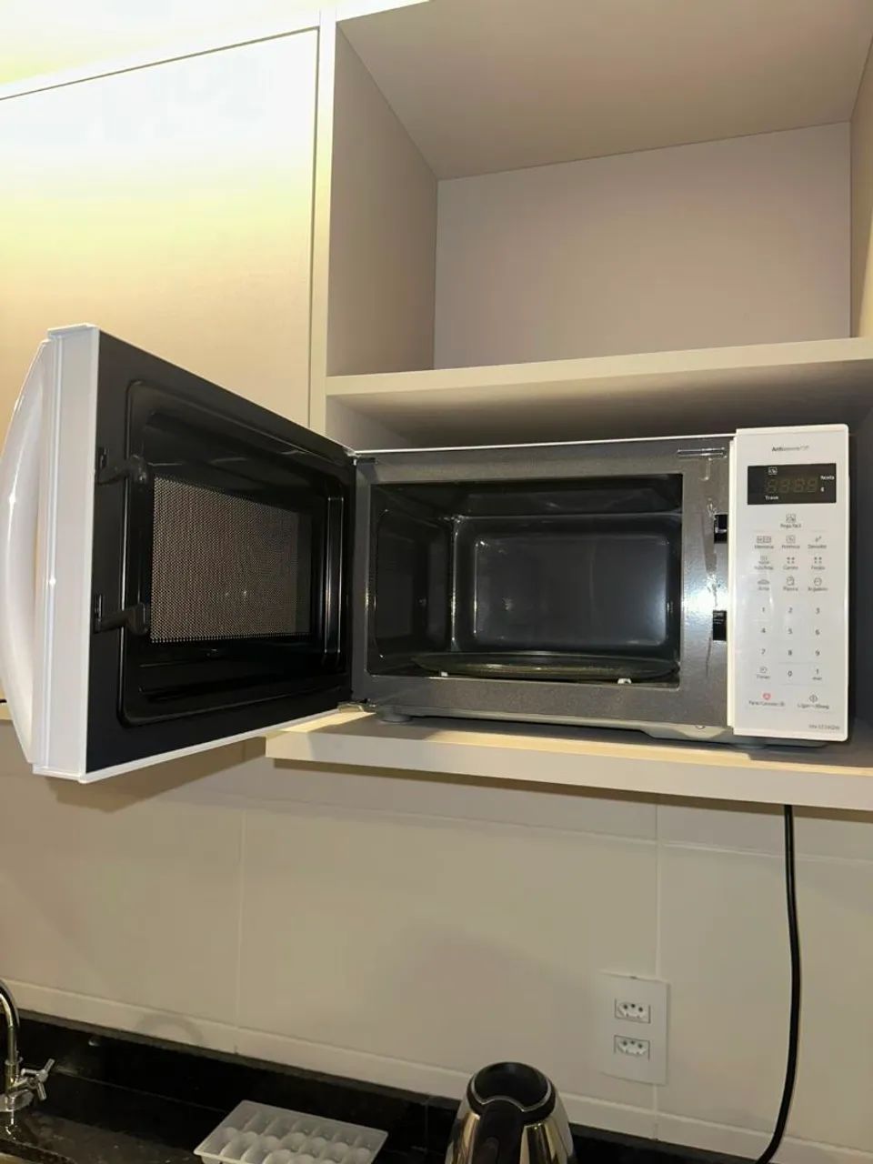 Microondas panasonic 21L - Foto 4