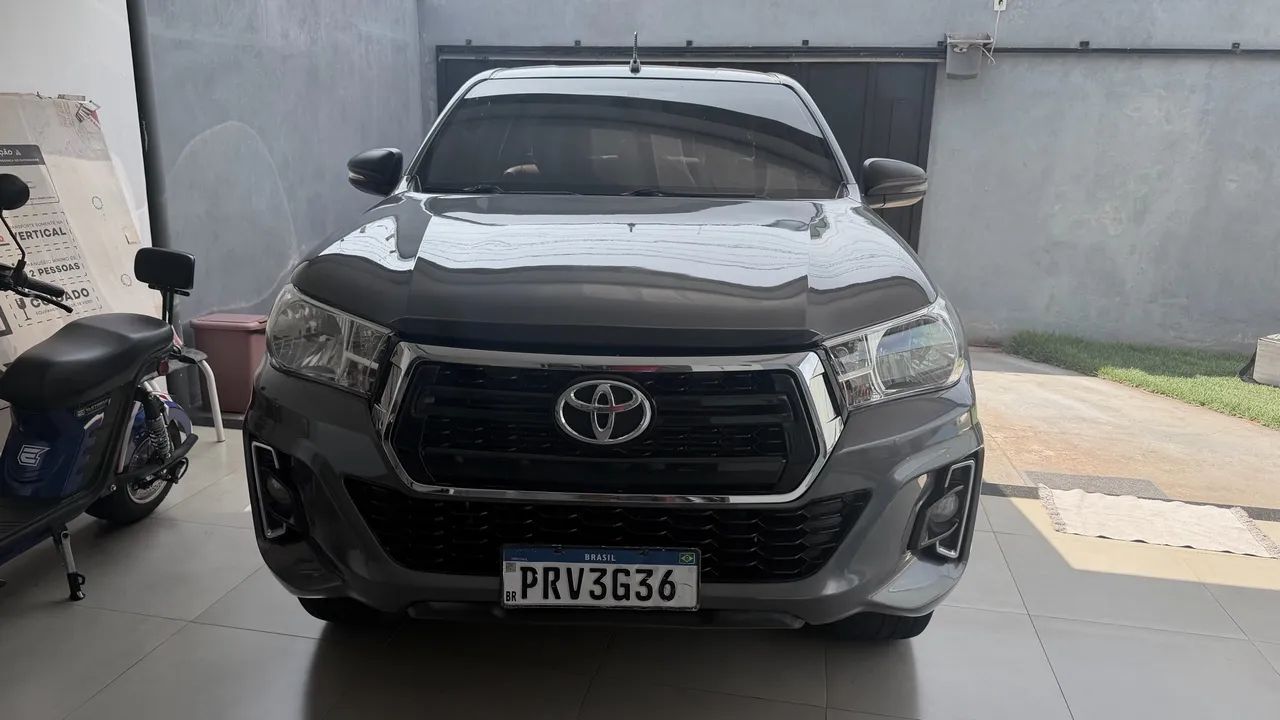Toyota Hilux CD 4X4 2.8 DIESEL AUT. 2019
