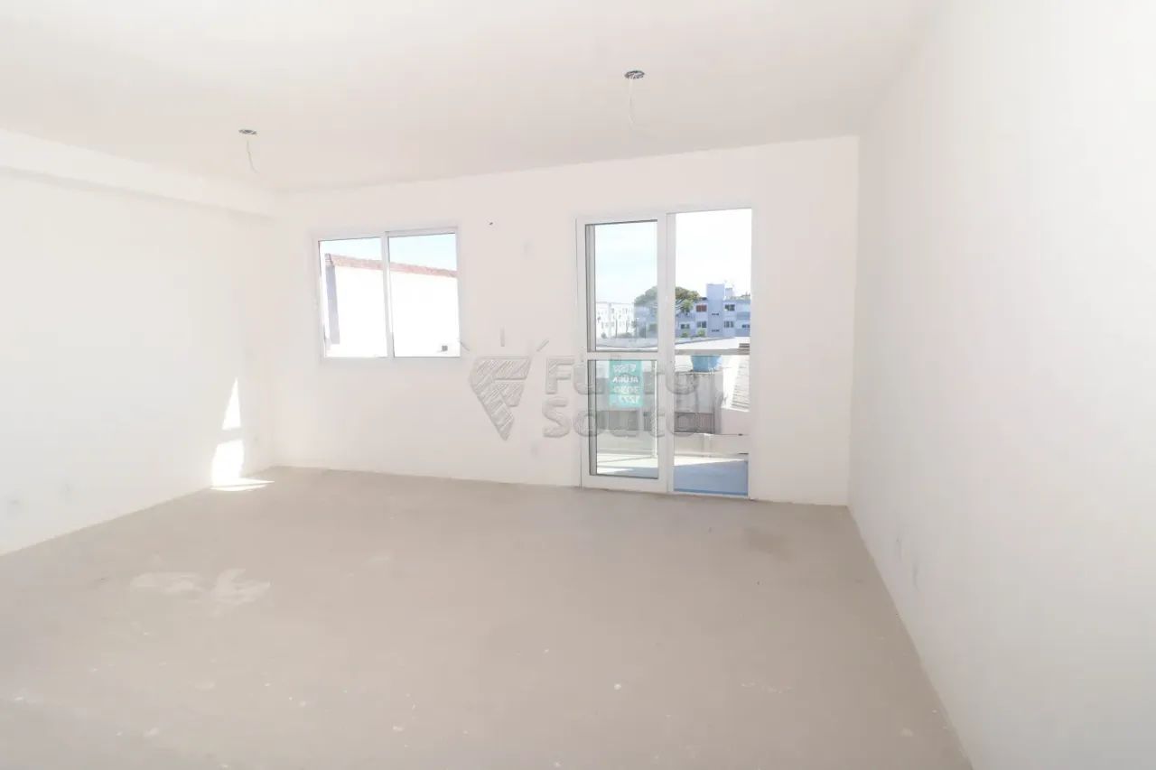 Loft moderno com sacada e churrasqueira em Pelotas
