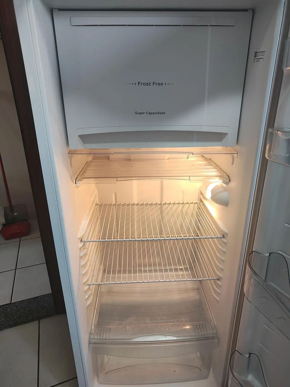 Refrigerator Consul Branco 300L 127vts - Foto 2