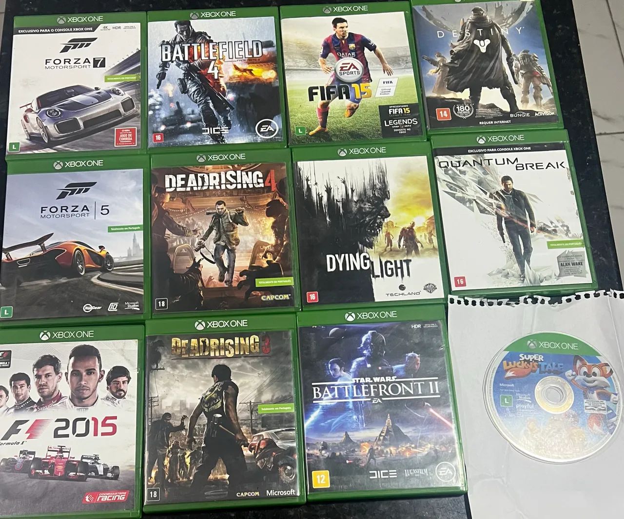 XBOX ONSE S - COM JOGOS 2 CONTROLES