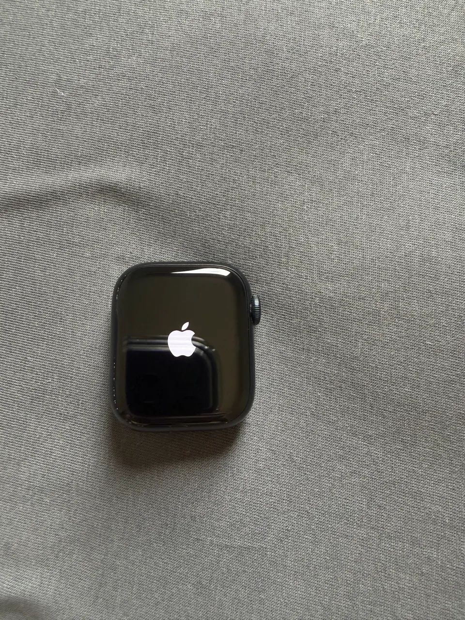 Apple Watch Series 8 (41 MM, Midnight, S/M)