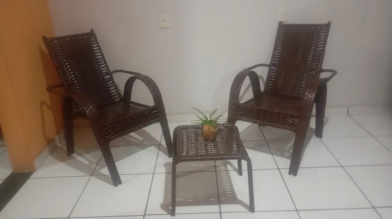Vendo. Estante e mesa  - Foto 2