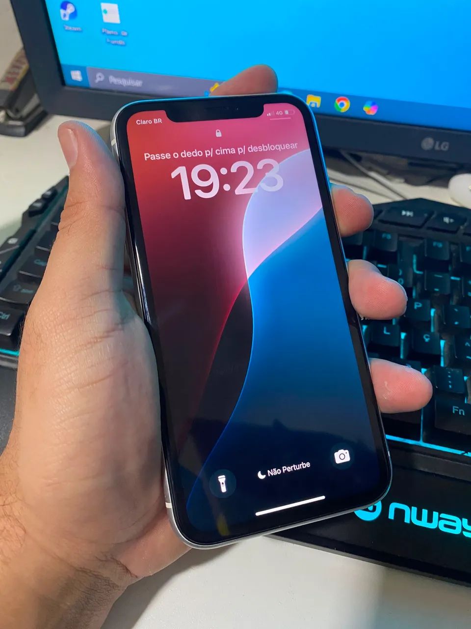 iPhone XR 64gb  - Foto 5