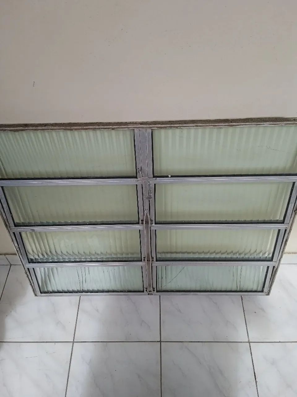 Basculantes e janela. - Foto 2