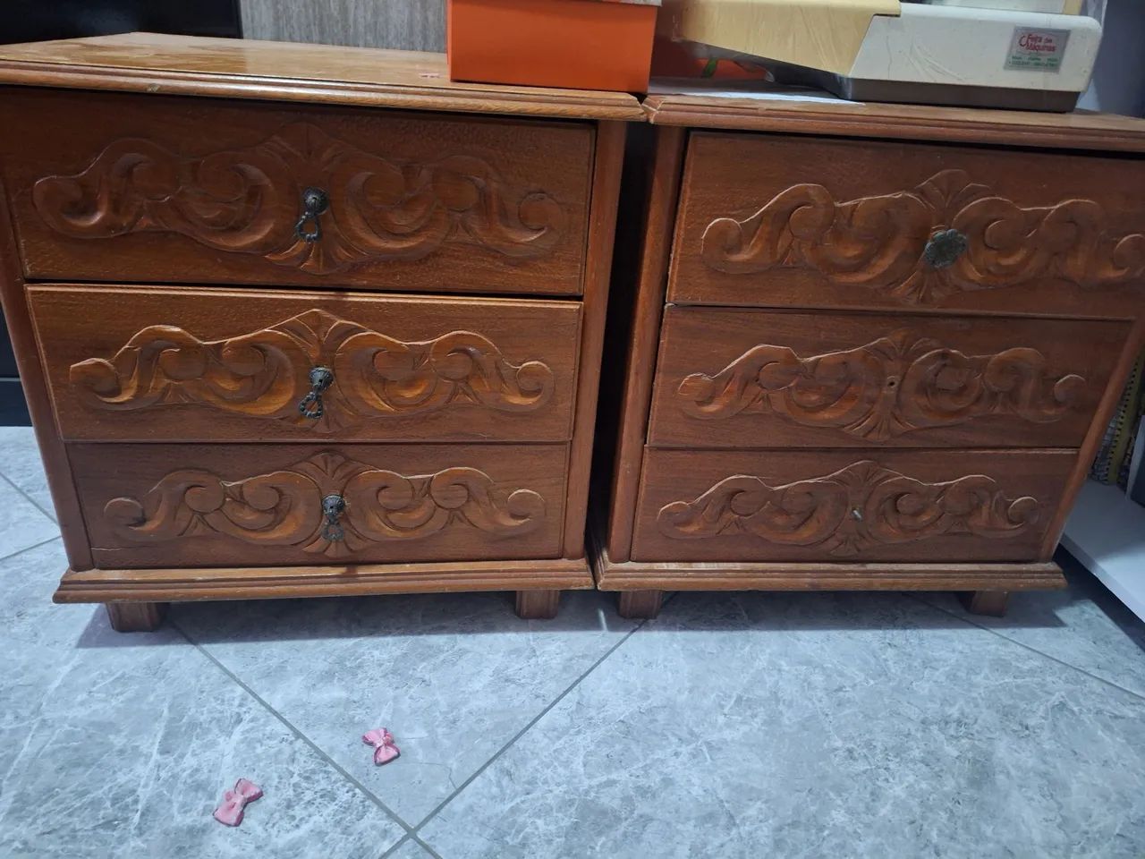 Mesa de cabeceira 466451150910279680