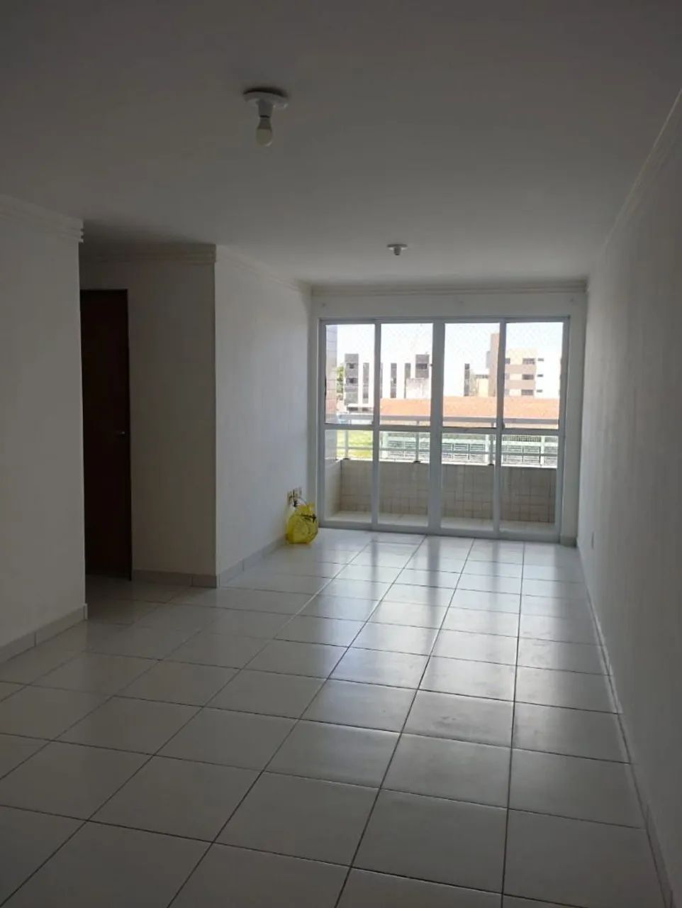 Apartamento bem localizado, próximo de comércios, principal de ônibus, escolas, Dois quart - Foto 5