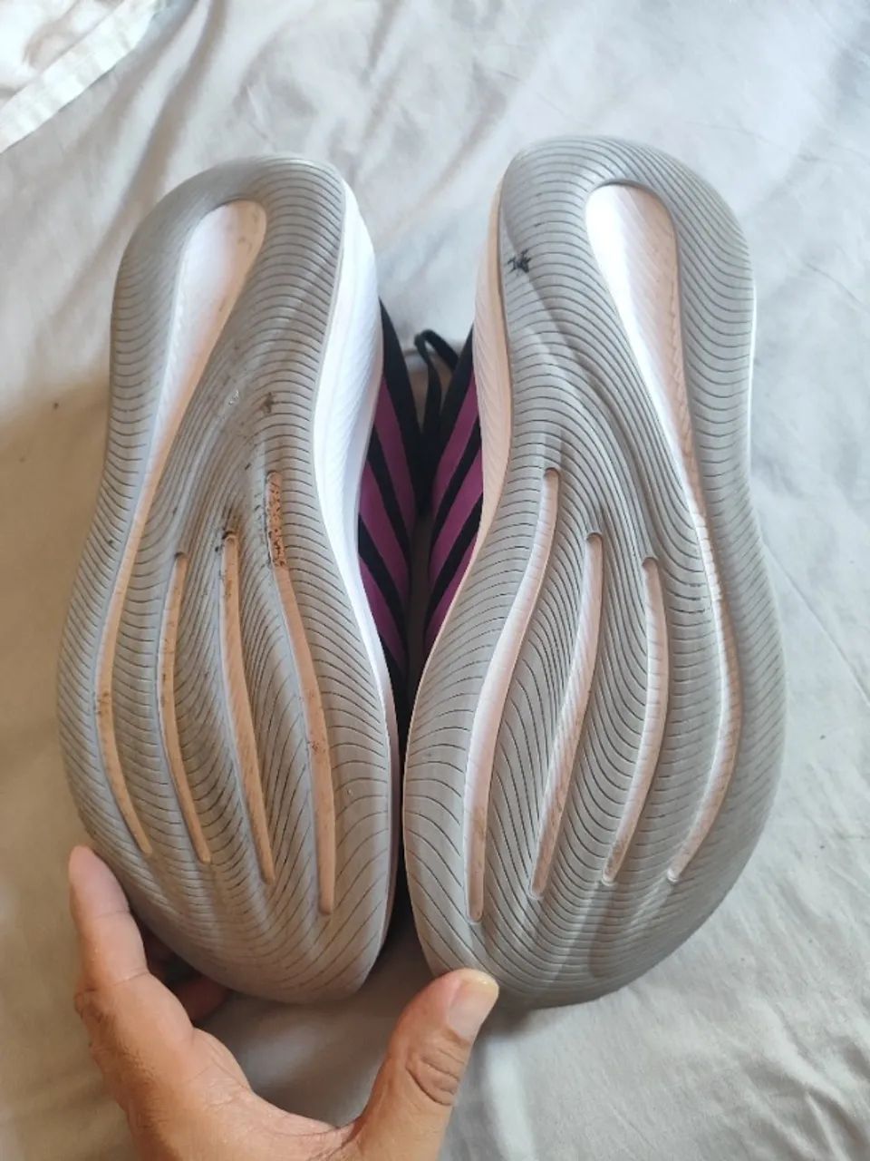 Tênis Adidas  - Foto 2