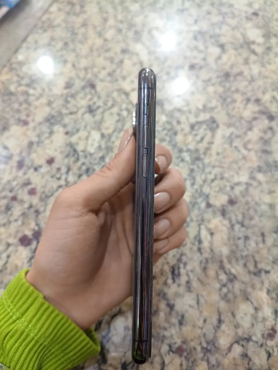 Vendo iPhone 11 Pro 256gb - Foto 2