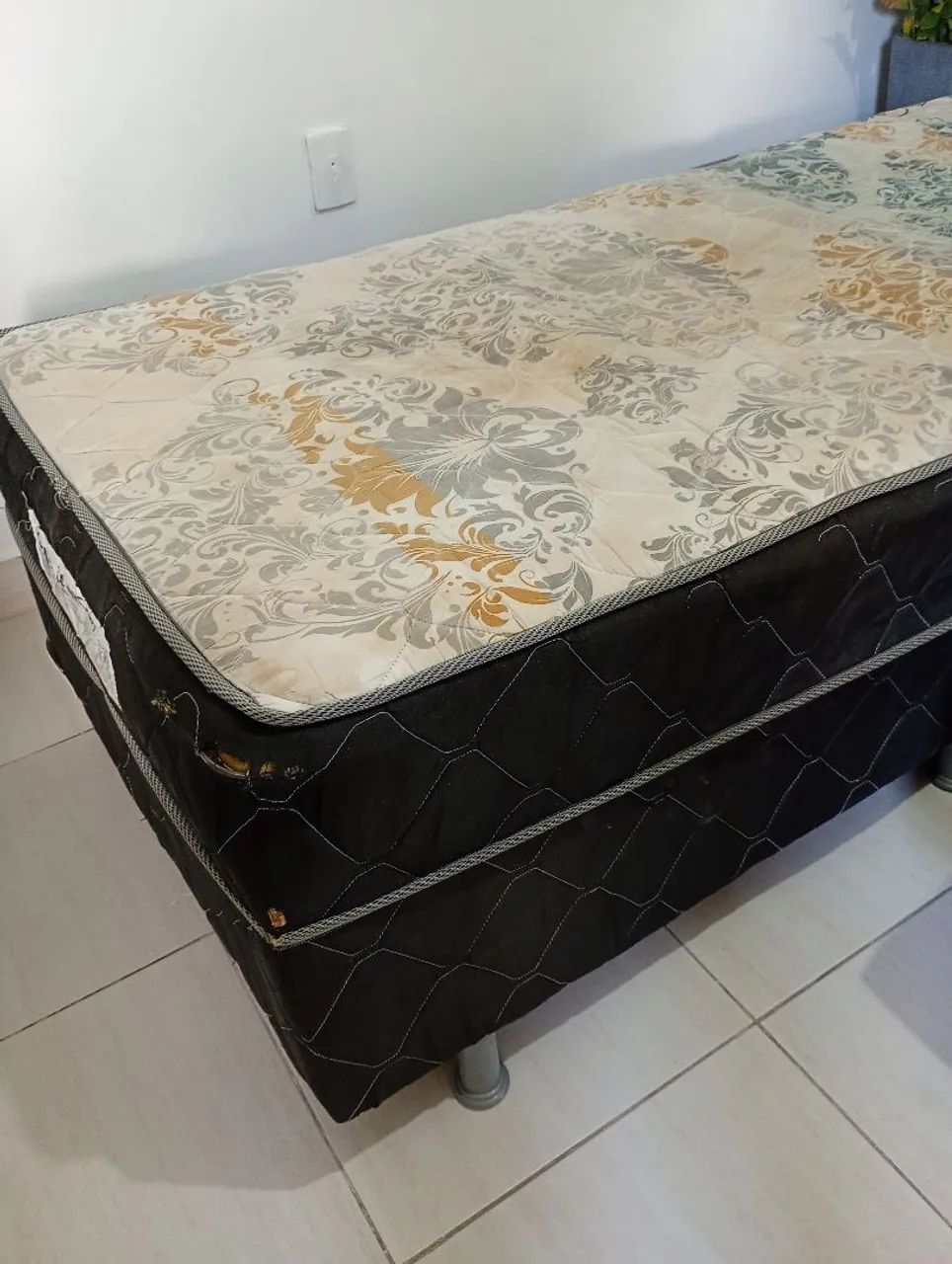 Vende-se cama de solteiro  - Foto 2