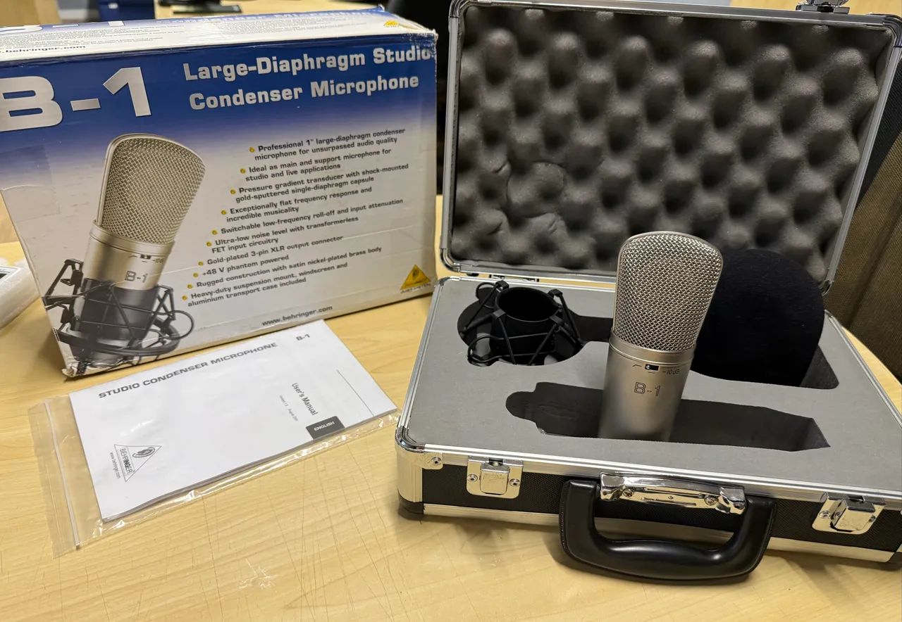 Microfone Profissional Behringer B1 - Novo