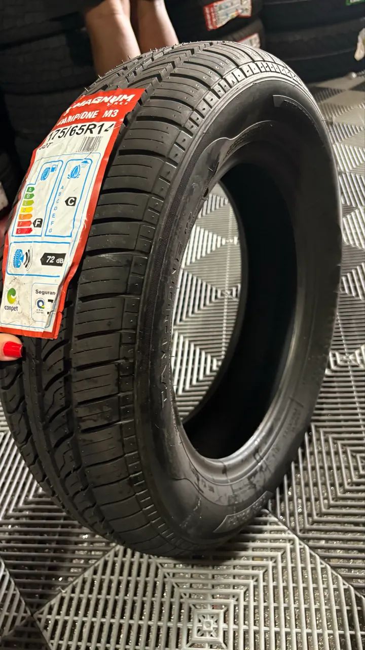 01 pneu 175/65/14 Champione Magnum Tires - Peças para carros, vans