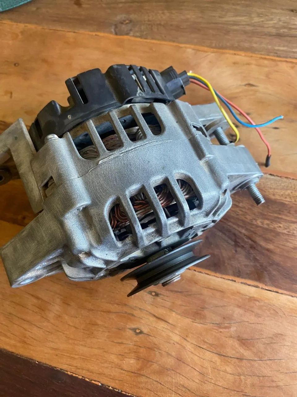 Alternador 90 A