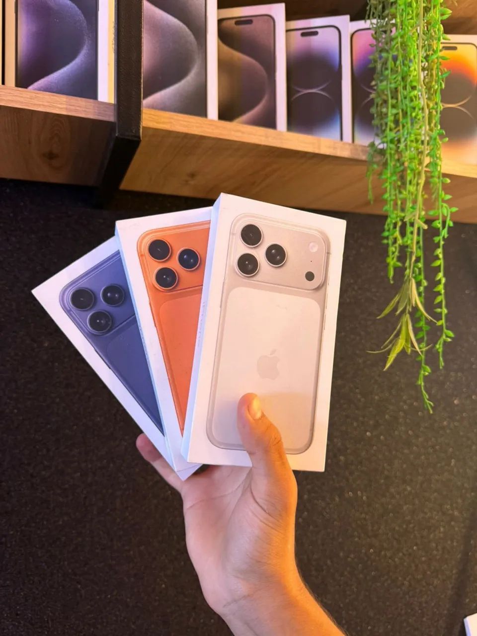 IPHONE 17 PRO MAX LACRADO 