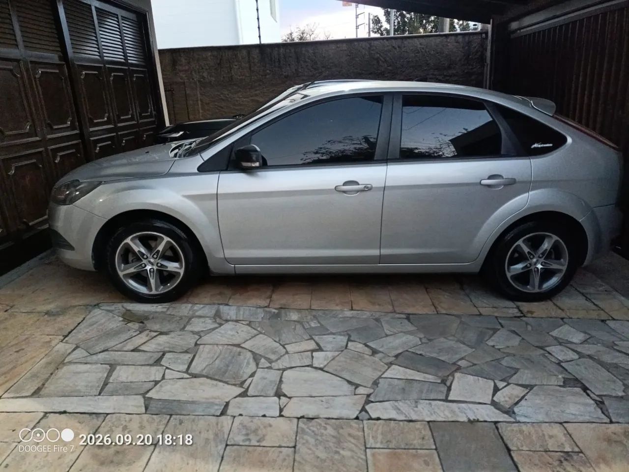 Ford Focus Focus 1.6 S/SE/SE Plus Flex 8V/16V 5p 2011