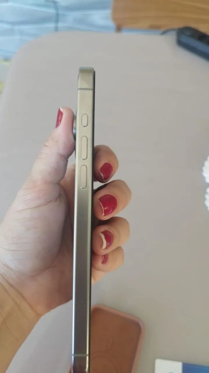 iPhone 15 pro max 256 GB - Foto 3