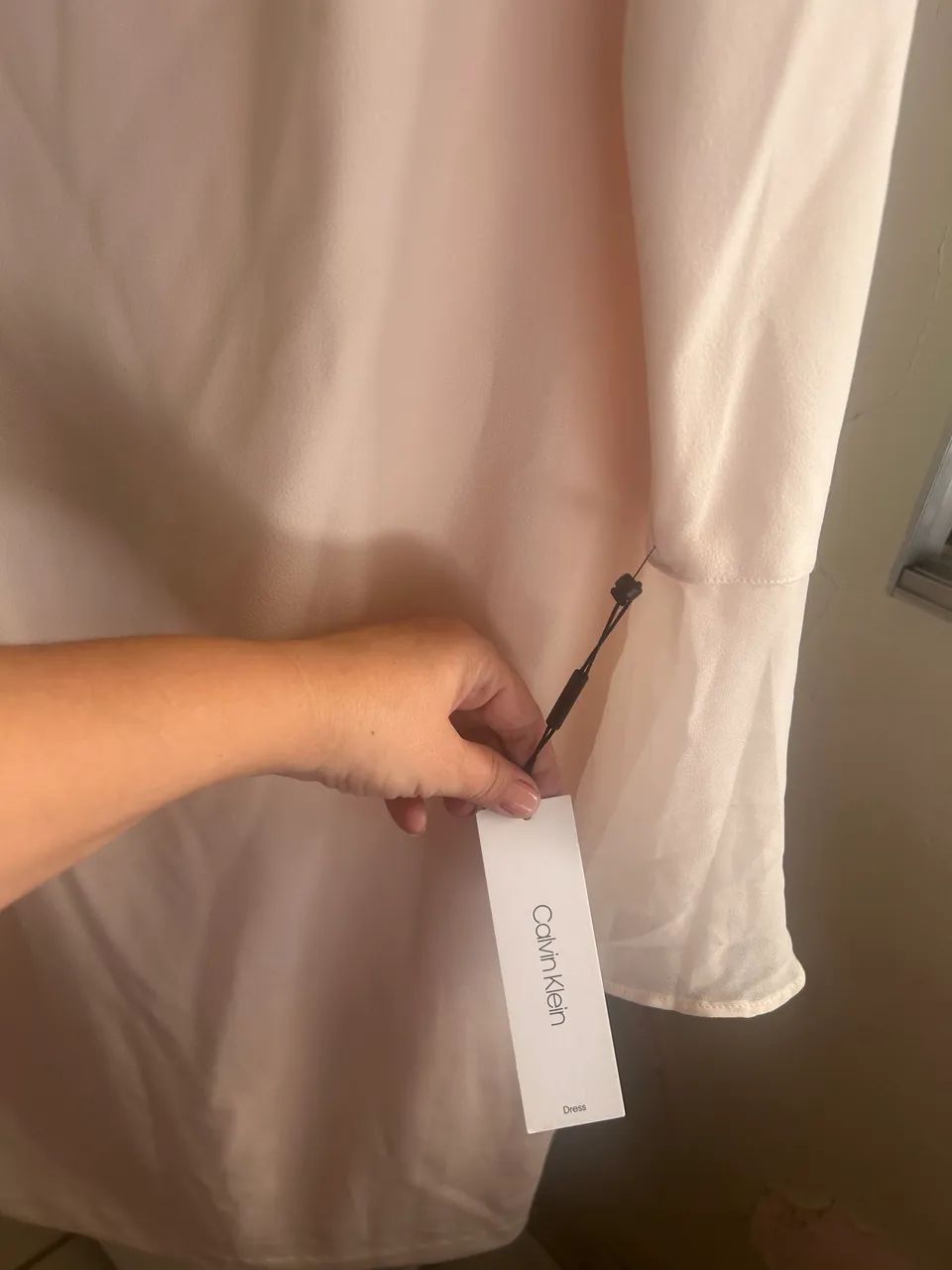 Vestido Calvin Klein novo tem 46/48 - Foto 3