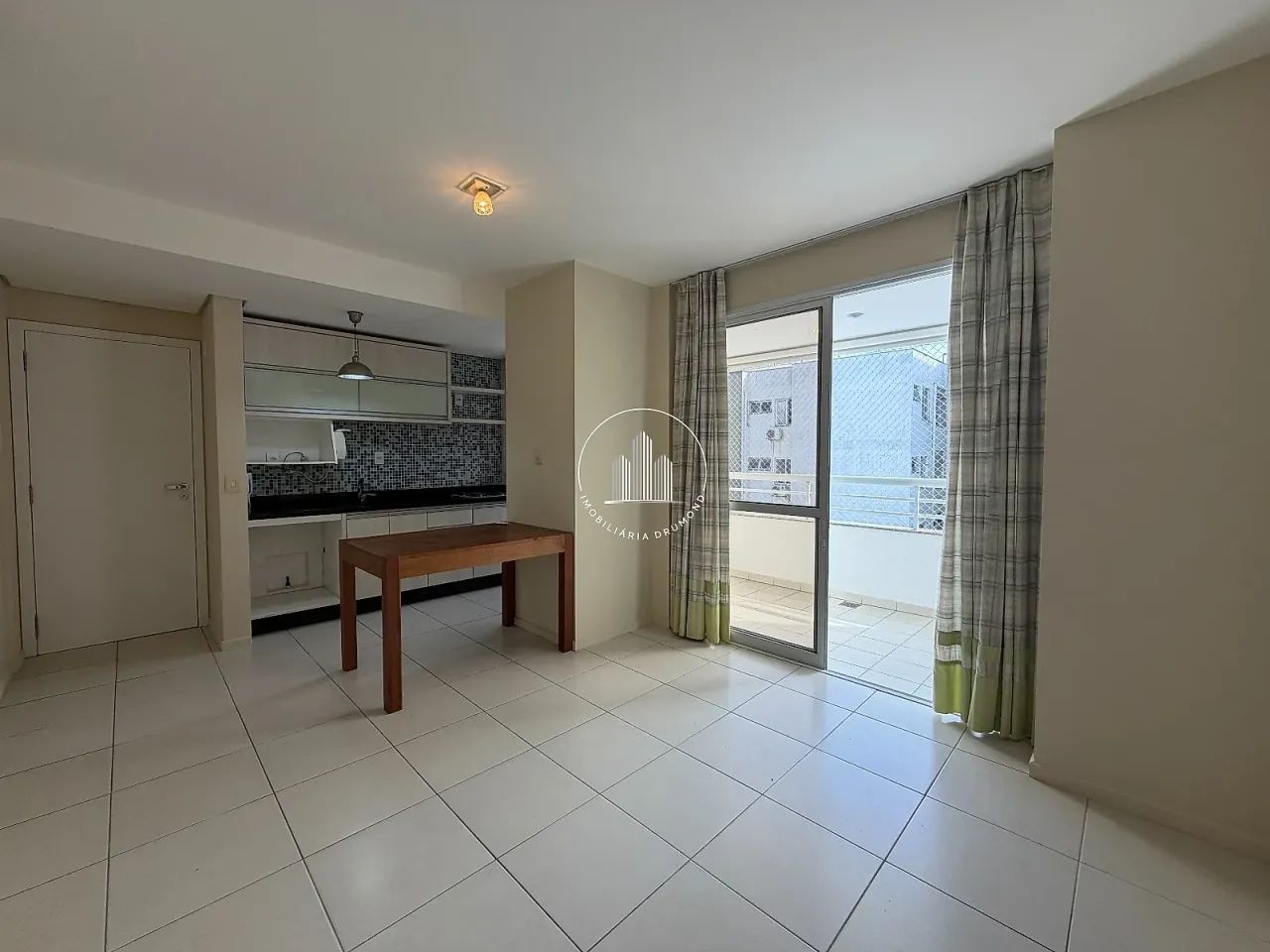 Apartamento 2 Quartos com 1 Suíte e 65m² - Bom Abrigo - JMS