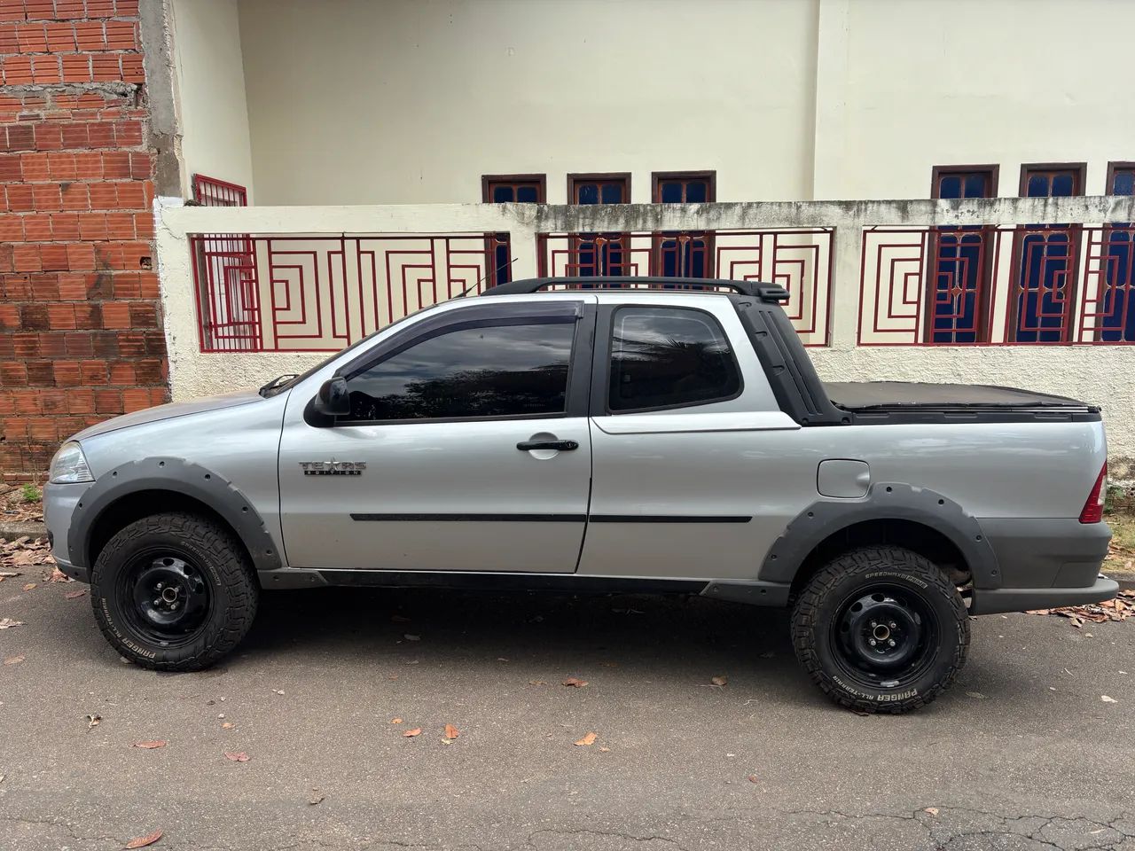 Fiat Strada Working 1.4 MPI Fire Flex 8V CD 2012
