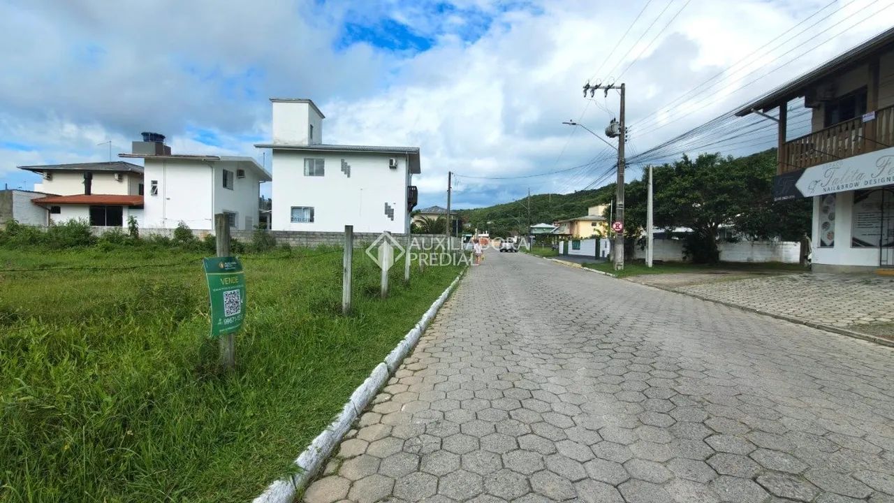 Terreno à venda no Centro da Praia da Pinheira - Foto 4