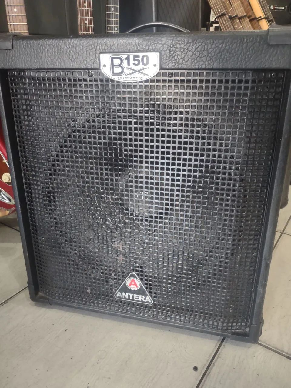 Antera BX150 cubo de Contrabaixo (aceito troca)