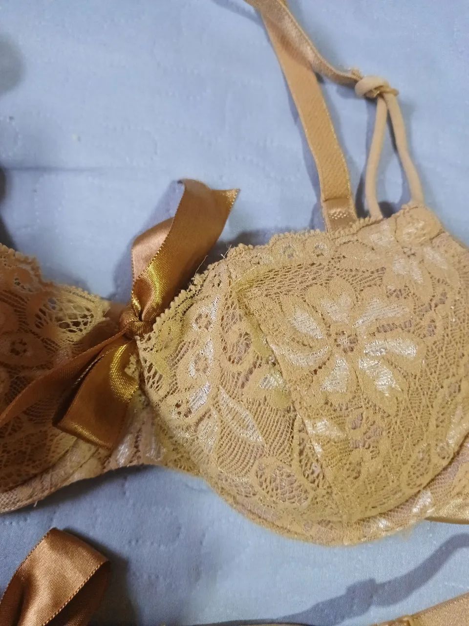 Conjunto dourado Demillus brilho  - Foto 5