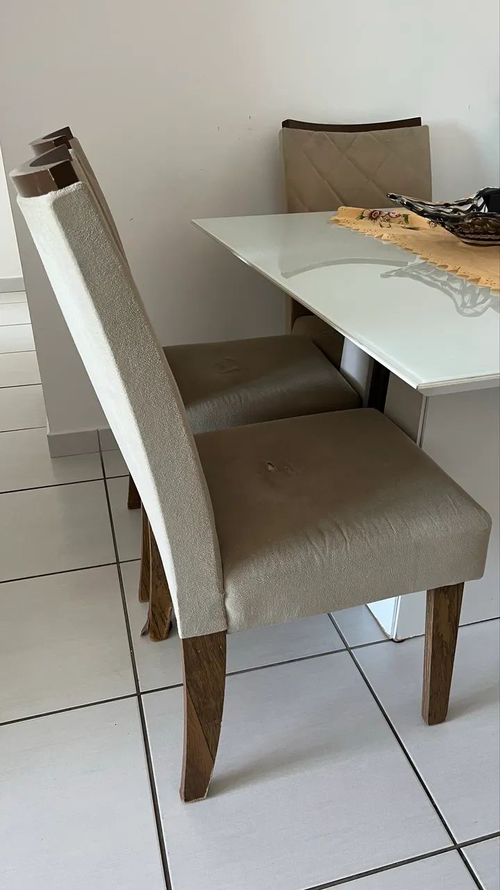 Mesa 4 cadeiras  - Foto 3