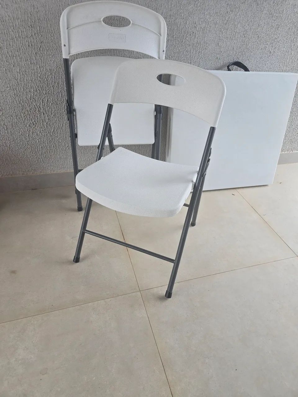 Cadeiras - Foto 2
