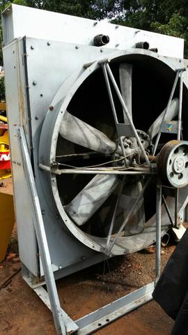 Grupo Gerador stemac 950 kva Motor cummins KTA38 - Foto 6