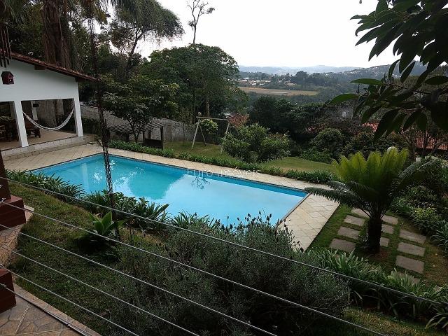Imagine você nessa granja com 1.500 m², sendo casa com 4/4 com 1 suíte no Novo Horizonte