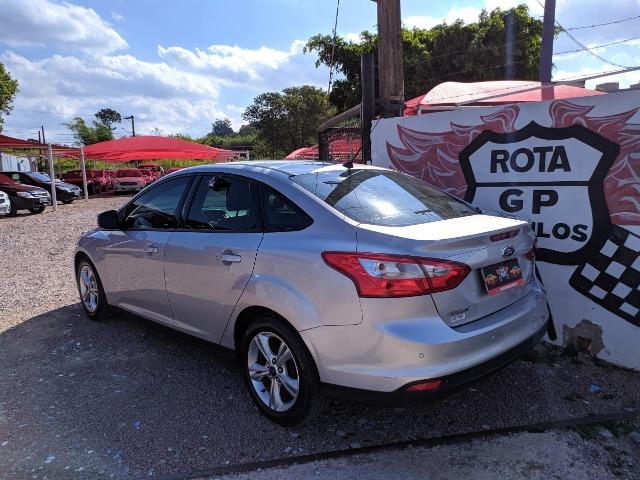 Ford Focus 2.0 S Sedan 16v flex completo 2015 - Foto 4