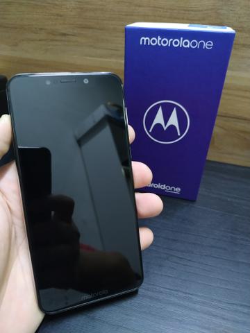 Motorola one 64 gb - branco - lindo - Foto 2