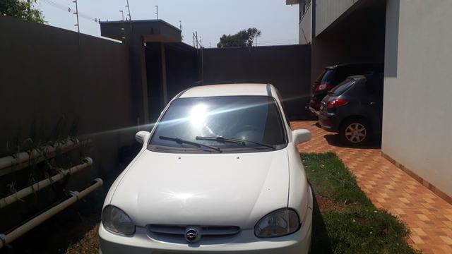 Corsa 2001 com ar e direcao muito abaixo da fipe - Foto 9