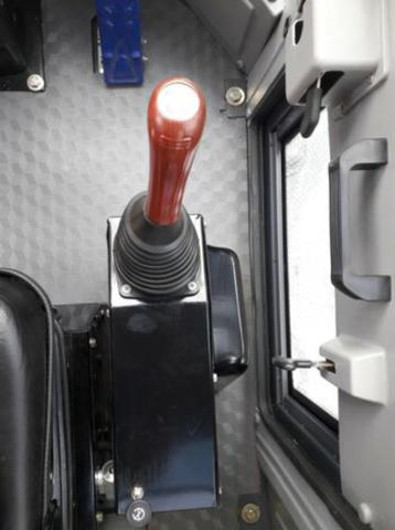 Pá Carregadeira Megamak 920, 1800KG, 0km, Pronta Entrega - Foto 3