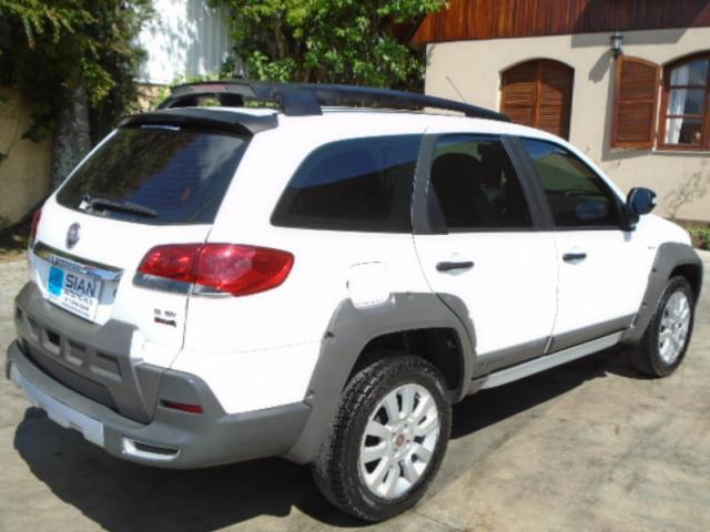 FIAT PALIO WEEKEND ADVENTURE 1.8 16V DUALOGIC - Foto 2