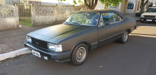 Opala 82 4 cil. Preto fosco