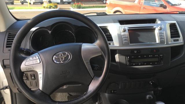 TOYOTA HILUX 2012/2012 3.0 SRV 4X4 CD 16V TURBO INTERCOOLER DIESEL 4P AUTOMÁTICO - Foto 6