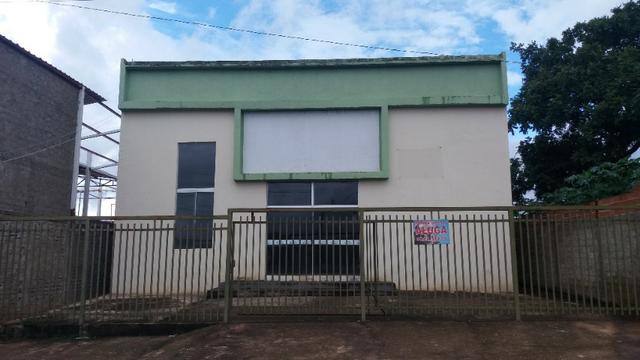 Galpão 400m2 St. Santos Dumont