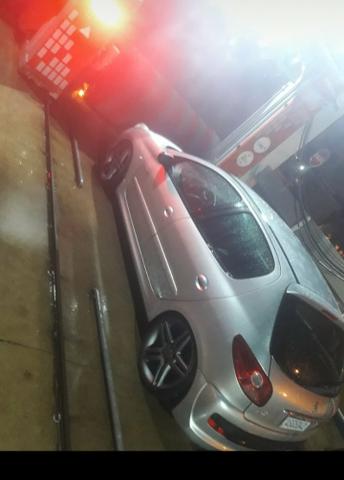 Vendo ou troco Peugeot 207Quiksilver completo
