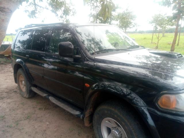 Pajero Sport - Foto 2