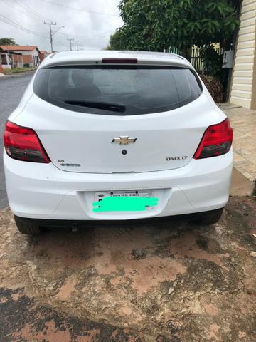 Vendo Onix 1.4 LT - Foto 6