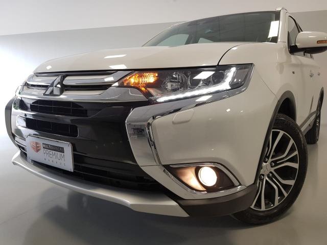 OUTLANDER 2017/2018 3.0 GT 4X4 V6 24V GASOLINA 4P AUTOMÁTICO - Foto 9