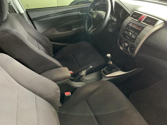 HONDA CITY 2013/13 TOP DE LINHA, IMPECÁVEL tel (85) 99994.8439 / 3272.8088 - Foto 8