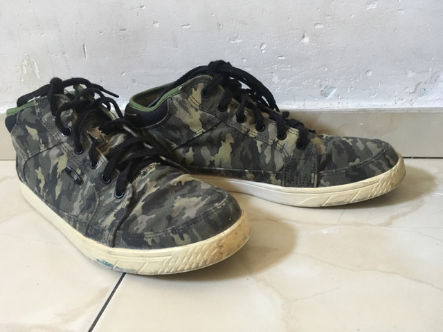 oakley camuflado tenis
