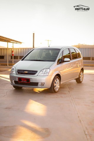 MERIVA COM APENAS 40 MIL KM