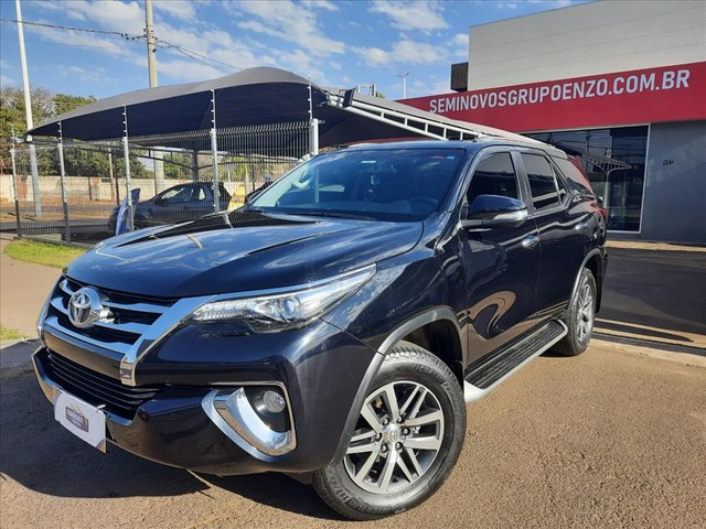 TOYOTA HILUX SW4 2.8 SRX 4X4 16V TURBO INTERCOOLER DIESEL 4P AUTOMÁTICO