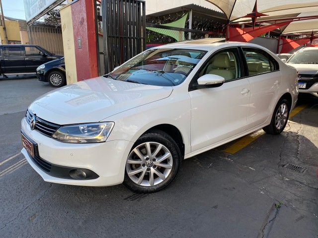 JETTA 2.0 FLEX INTERIOR CARAMELO TETO SOLAR