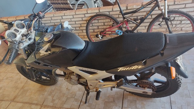 HONDA TWISTER 2004 250 CC