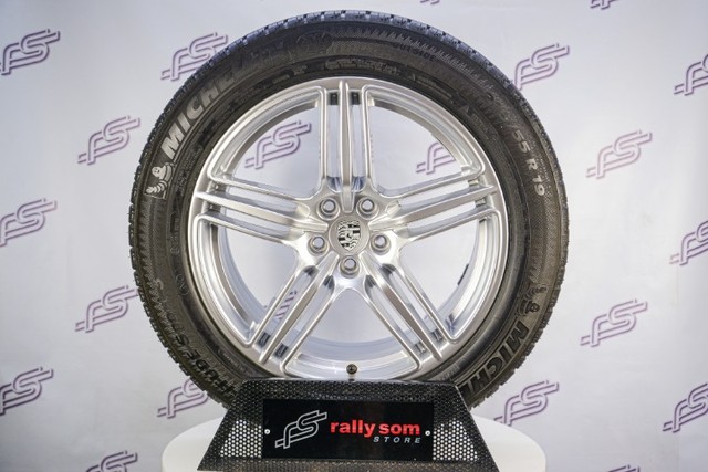 Rodas Porsche Macan Original Prata 5x112 19x8,5 E 19x 9,5 (Com Pneus)